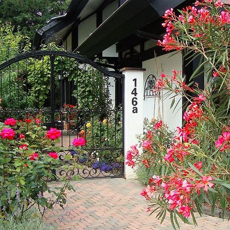 Vivere Ad Parcum - Bed And Breakfast Krefeld Bagian luar foto
