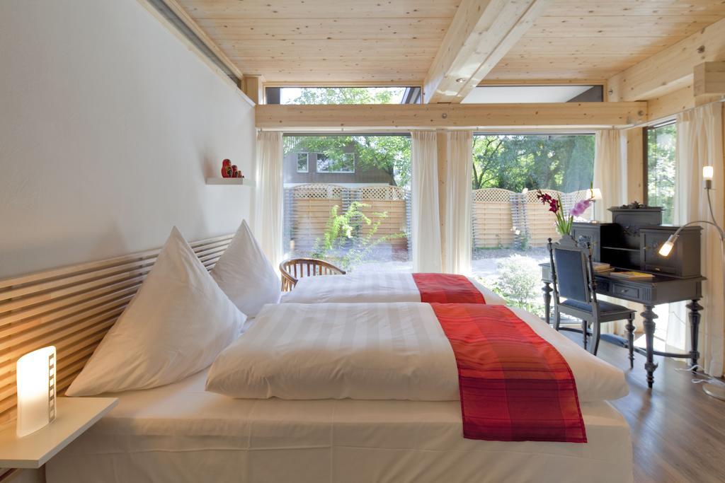 Vivere Ad Parcum - Bed And Breakfast Krefeld Ruang foto