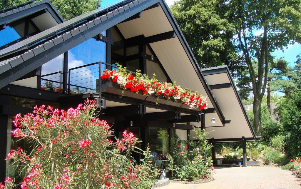 Vivere Ad Parcum - Bed And Breakfast Krefeld Bagian luar foto